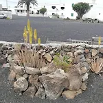 Casa Antonia Reyes, A La Sombra De Famara Munique