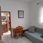 شقة Casa Antonia Reyes, A La Sombra De Famara Munique