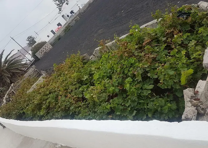 Casa Antonia Reyes, A La Sombra De Famara 公寓 *