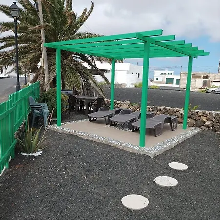 Casa Antonia Reyes, A La Sombra De Famara شقة Munique