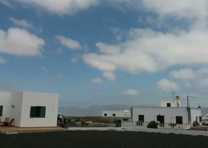 Appartamento Casa Antonia Reyes, A La Sombra De Famara *