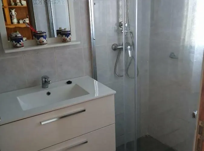 Casa Antonia Reyes, A La Sombra De Famara Appartamento *