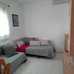 Casa Antonia Reyes, A La Sombra De Famara Appartement