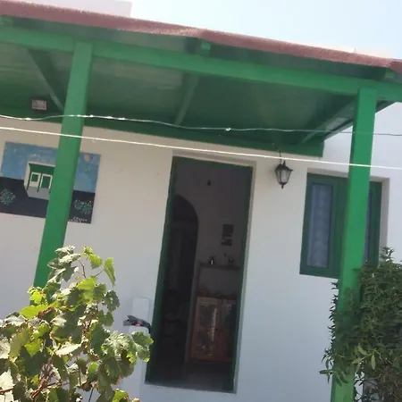 Casa Antonia Reyes, A La Sombra De Famara * Munique