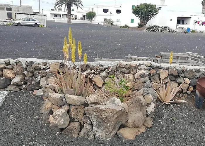Casa Antonia Reyes, A La Sombra De Famara Munique